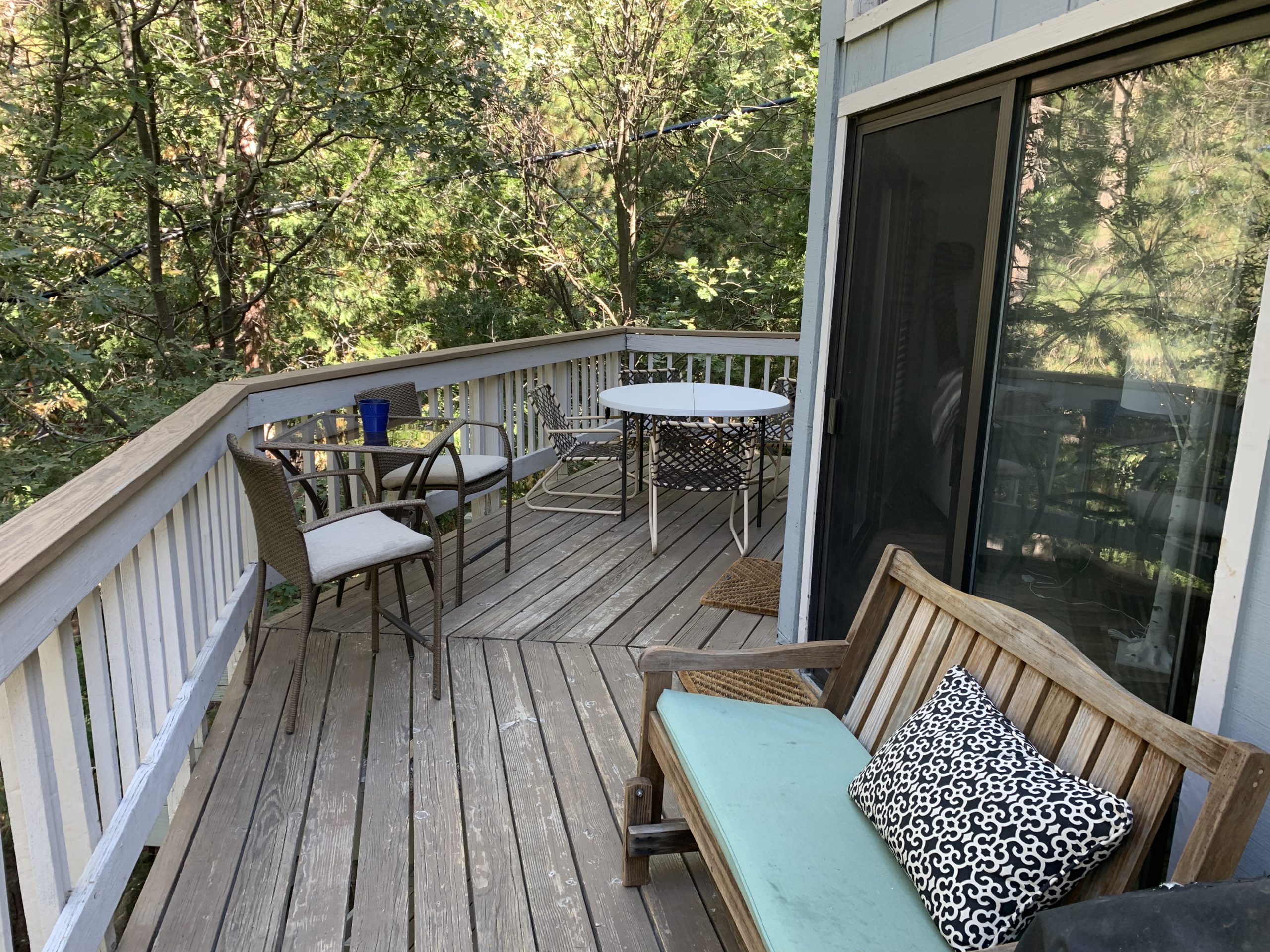 Upper deck dining table and bench