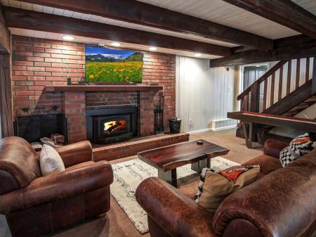 arrowhead fireplace2